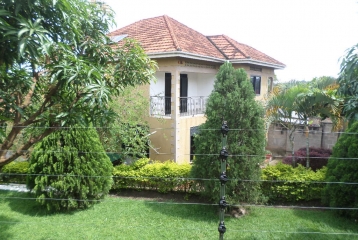 4 bedroom standalone 