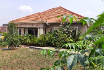 4 Bedroom Bungalow