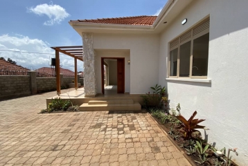 4 Bedroom Bungalow